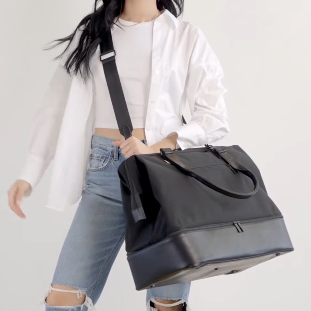 BEIS The Weekender in Black